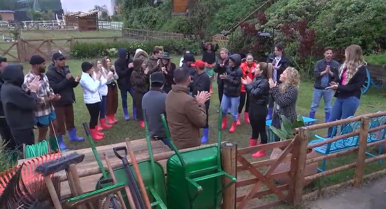 Fran Almeida homenageia Enrico no primeiro aniversário longe do filho: ‘Te amo!’