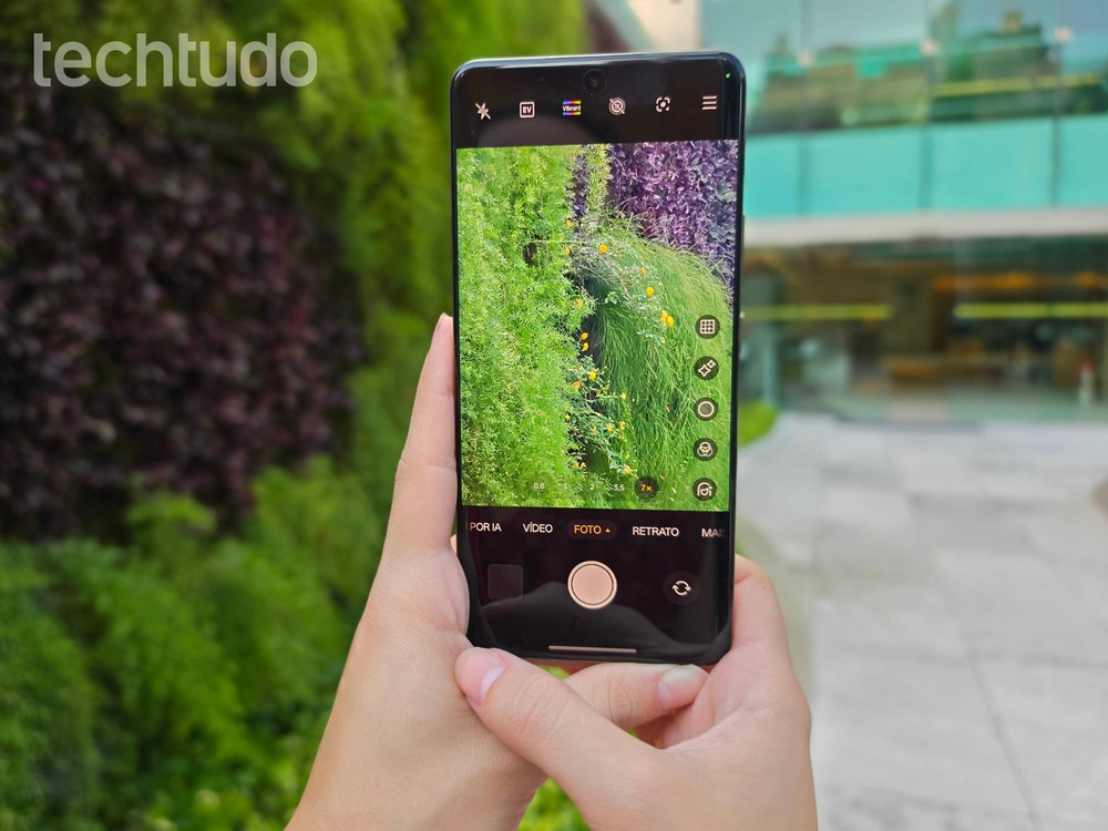 4 celulares pouco populares, mas que podem causar 'estrago' nos mais famosos — Foto: Ana Letícia Loubak/TechTudo