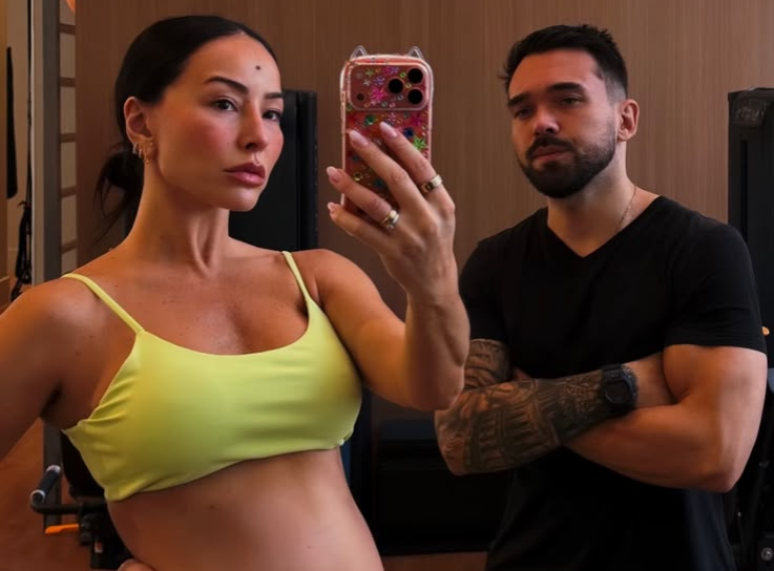 Sabrina Sato exibe no Instagram barrigão de gravidez após treino