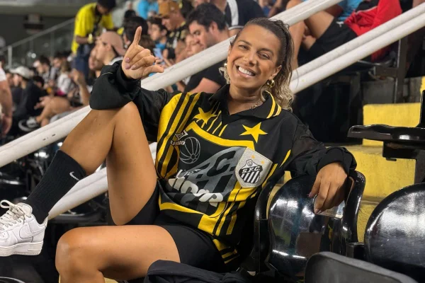 Naty Potira, influenciadora e torcedora do Santos, será velada em São Paulo - destaque galeria
