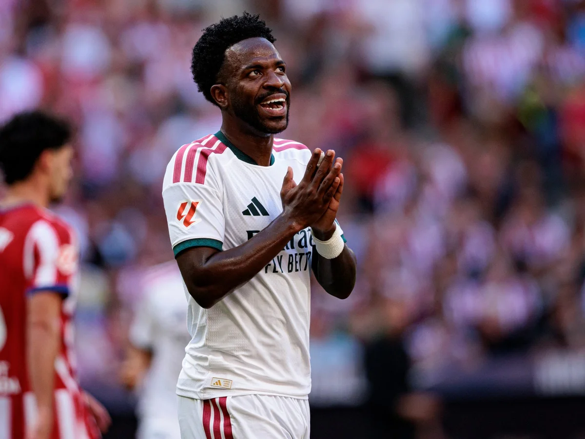 Jornal espanhol critica temporada de Vini Jr.: "Desaparece"