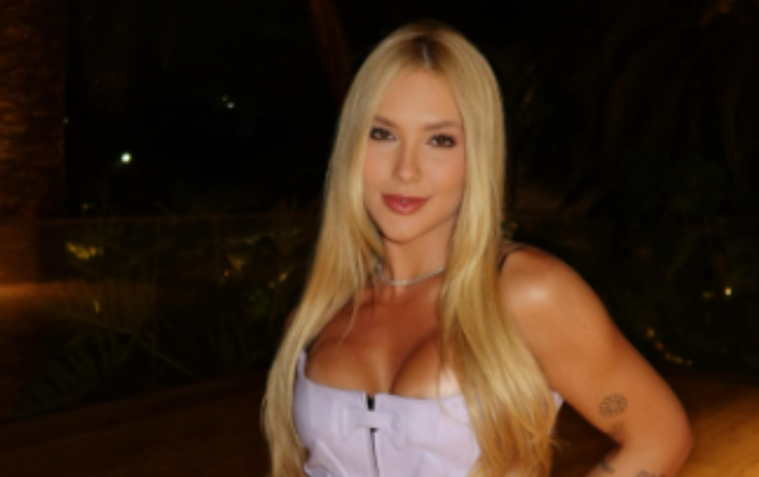 Virg&iacute;nia postou foto e foi elogiada pelos f&atilde;s