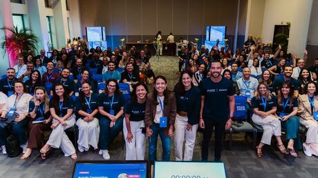 LATAM capacita agentes de viagens no Rio de Janeiro sobre novas rotas com Embraer E195-E2