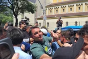 Flávio Bolsonaro visitou rua de comércio popular em São Paulo e Mercado Municipal