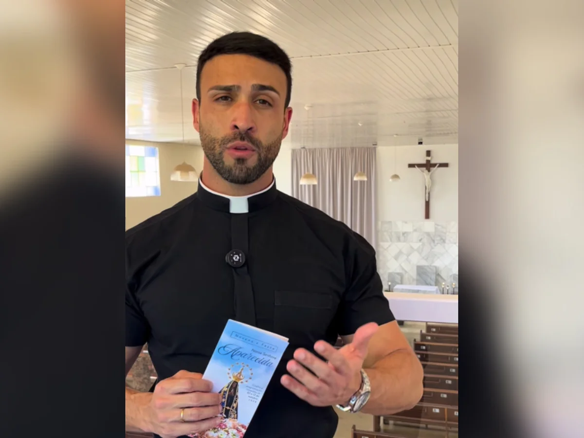 Padre viraliza em MG e paróquia fecha comentários após elogios: "Pequei"