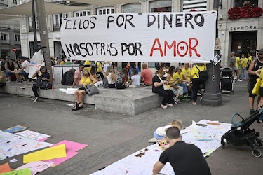 As imagens do acampamento na Puerta del Sol em Madri para protestar contra a crise habitacional