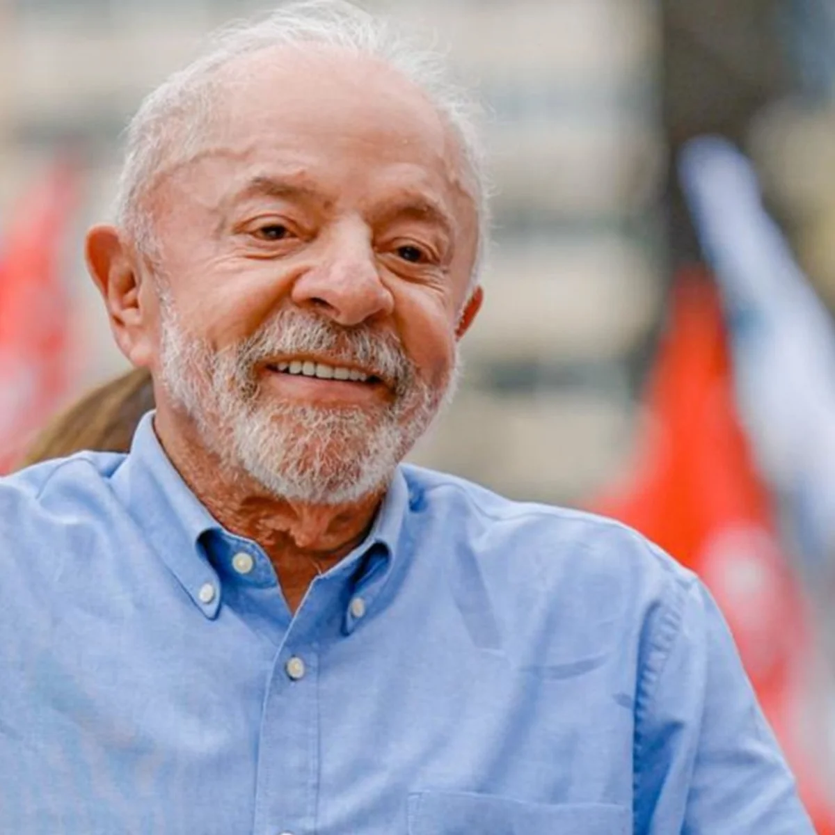 Lula defende acabar com fundo eleitoral para Brasil ter "política sadia"