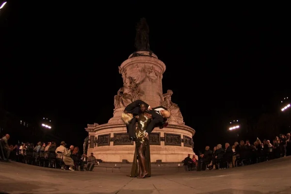 Matières Fécales questiona desigualdade social no Paris Fashion Week