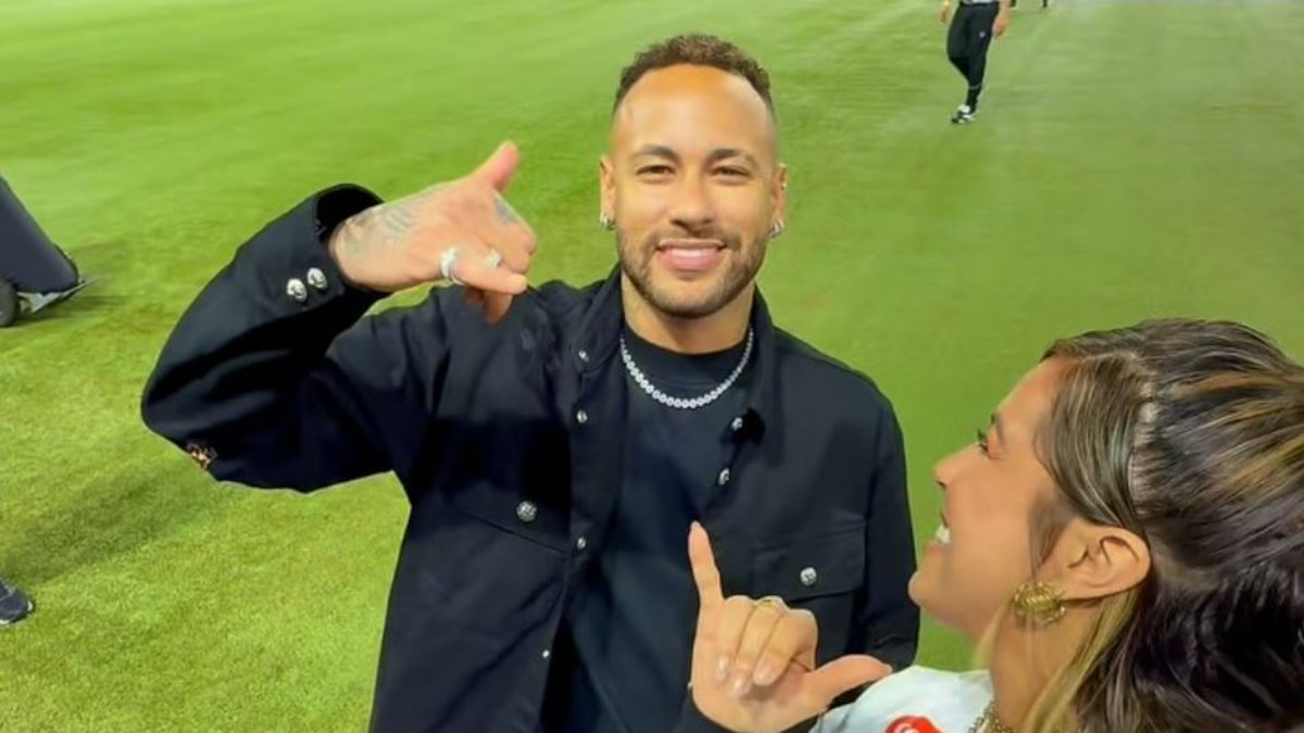 Neymar realizou sonho de torcedora símbolo do Santos meses antes de sua morte; assista