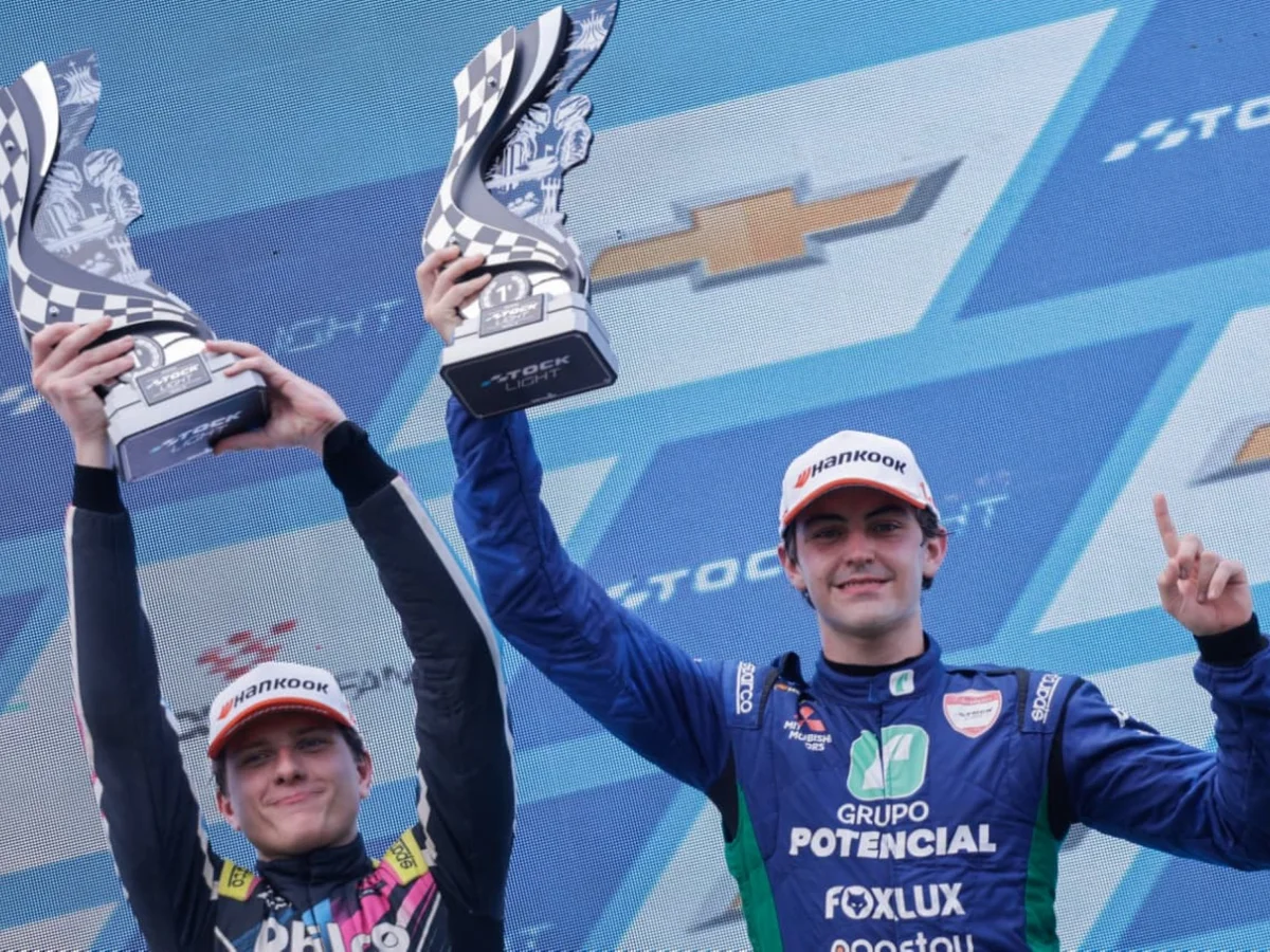 Luis Trombini celebra vitória na estreia da Endurance da Stock Light