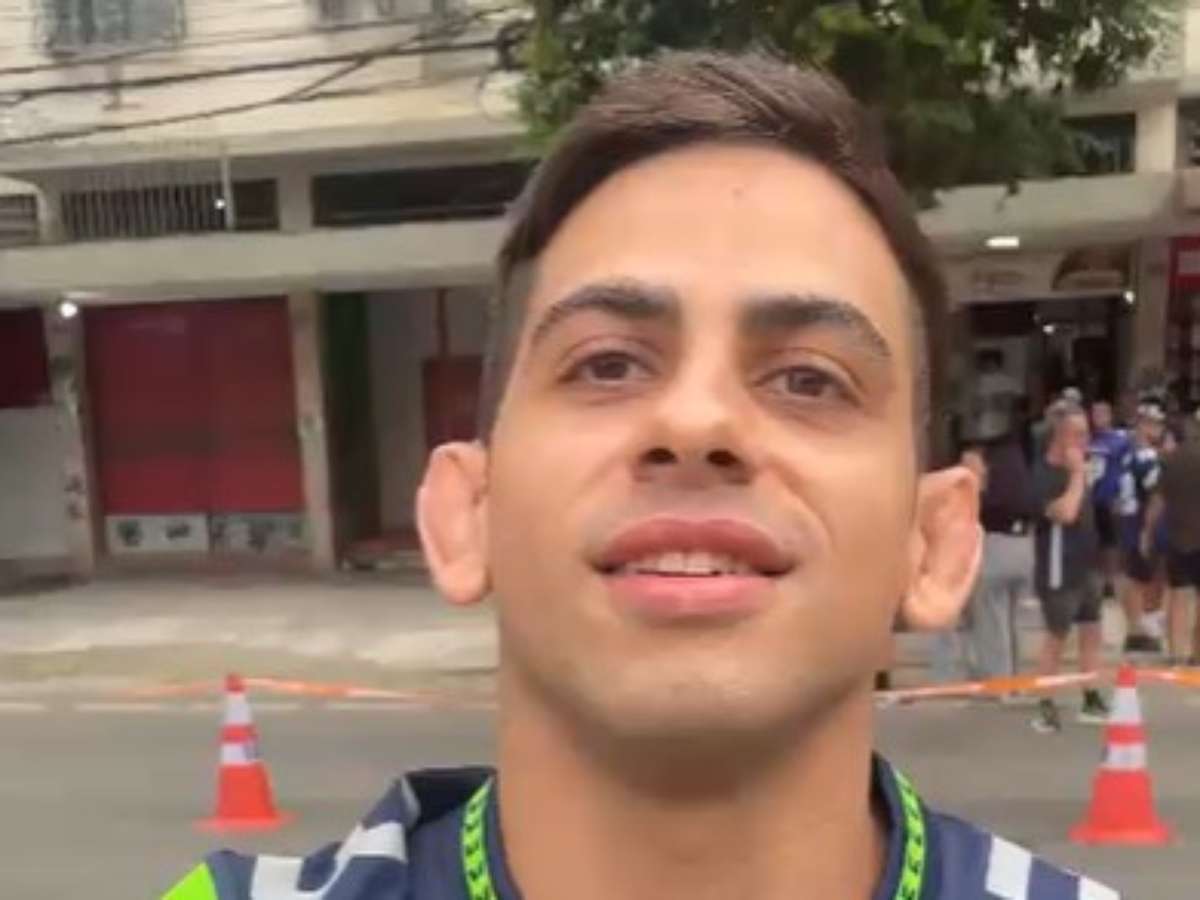 Torcedor pede namorada em casamento e viaja sozinho ao Rio para jogo da NFL