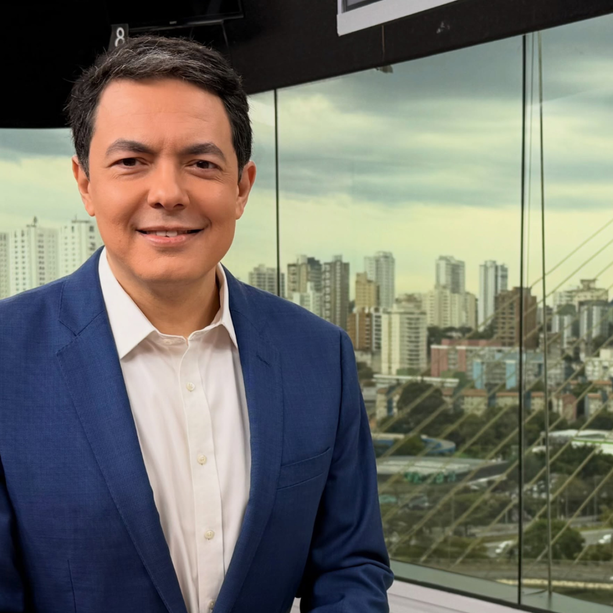 Conheça Alan Severiano, jornalista que comanda debates da Globo em São Paulo