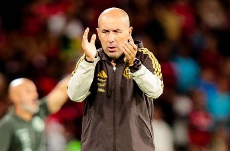 Jardim se aproxima, pelo Flamengo, de marca alcançada no Cruzeiro