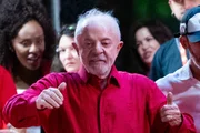 Imagem da matéria: Lula guarda duas cartas na manga para o segundo turno da eleição