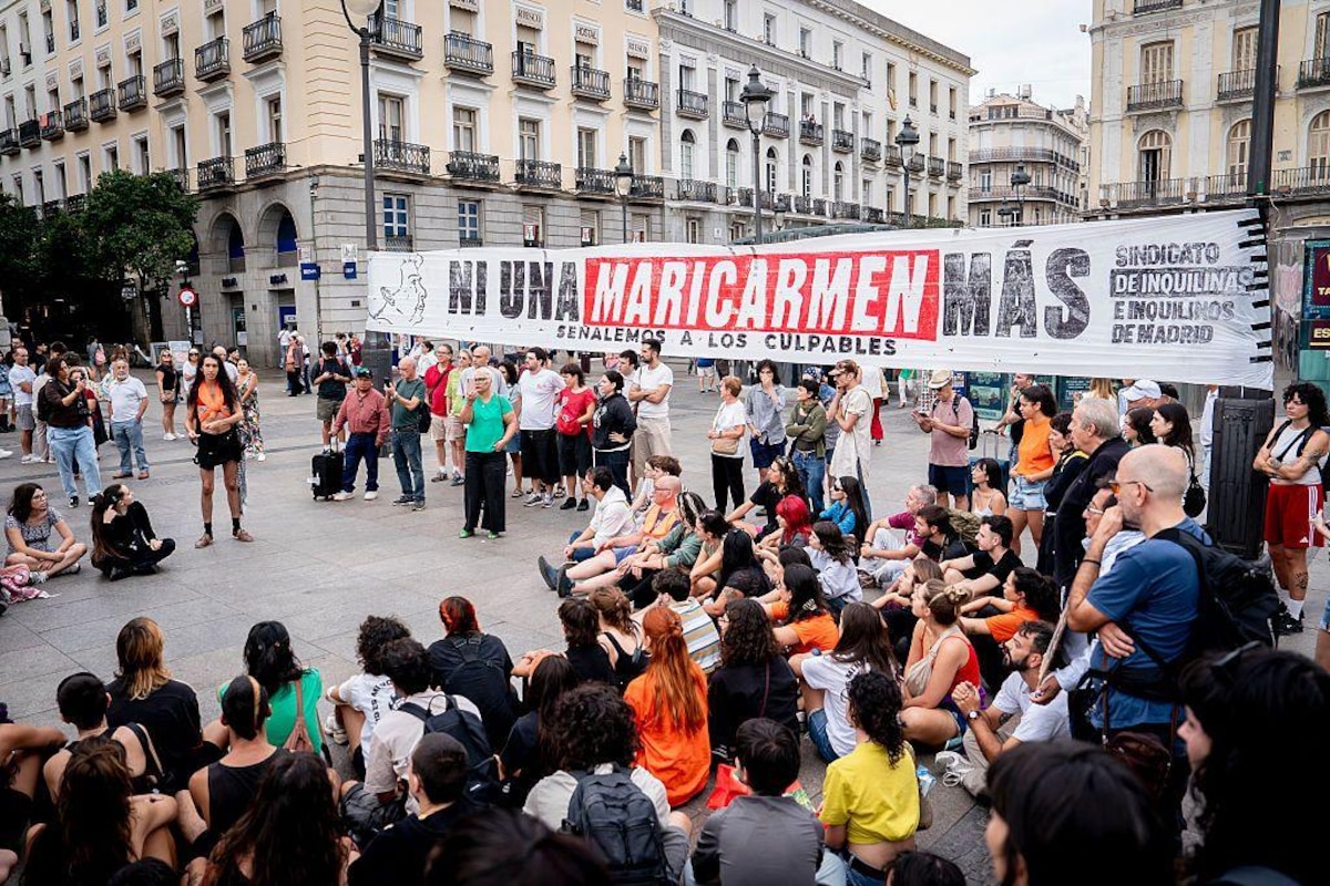 As imagens do acampamento na Puerta del Sol em Madri para protestar contra a crise habitacional
