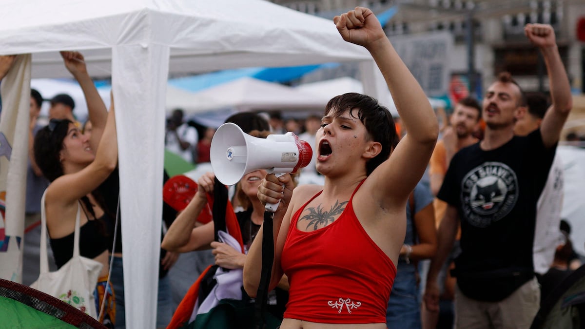 As imagens do acampamento na Puerta del Sol em Madri para protestar contra a crise habitacional