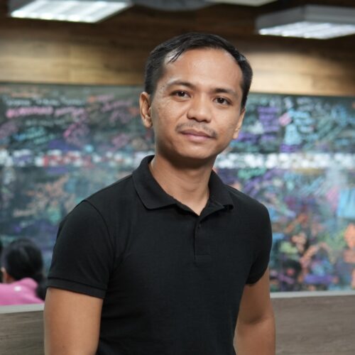 Imagem da matéria: Nakakaantok? Benny Abante foi pego cochilando durante o julgamento da vice-presidente Sara Duterte