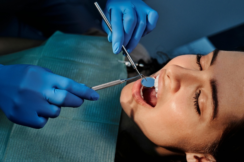 Imagem relacionada à notícia: O poder da prevenção: Usando o benefício do programa dental TRICARE para economizar dinheiro