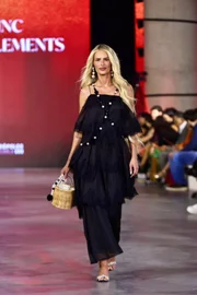 Victor Dzenk, Sun Rose e Almacor levam diversidade ao Metrópoles Catwalk