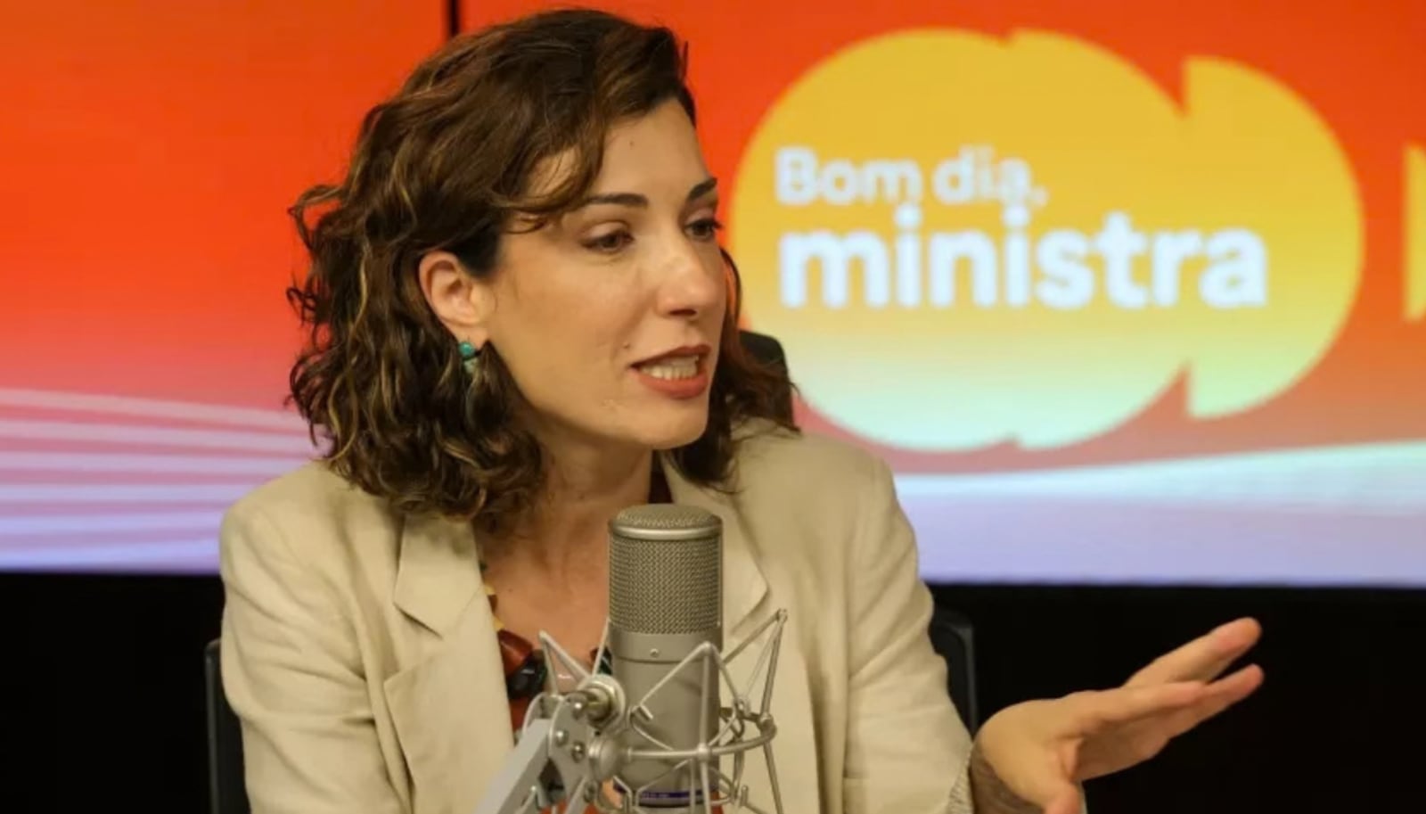 Ministra concedeu entrevista exclusiva ao R7 Planalto; Fernanda defendeu ações do governo Fabio Rodrigues-Pozzebom/Agência Brasil - Arquivo