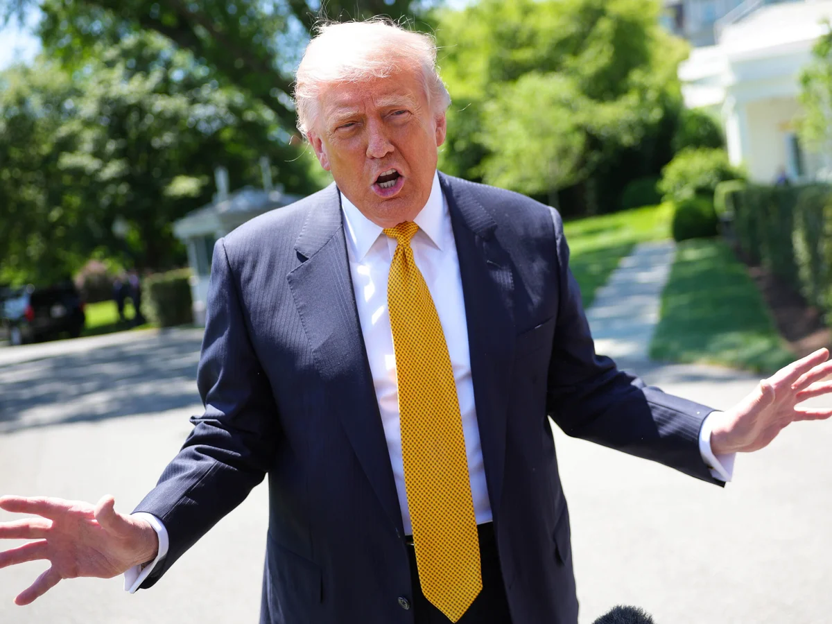 Trump critica soltura de suspeitos de planejar atentado contra base dos EUA