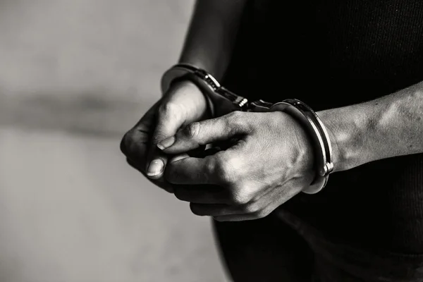 Polícia prende homem que espancou ex-companheira até a morte no Gama