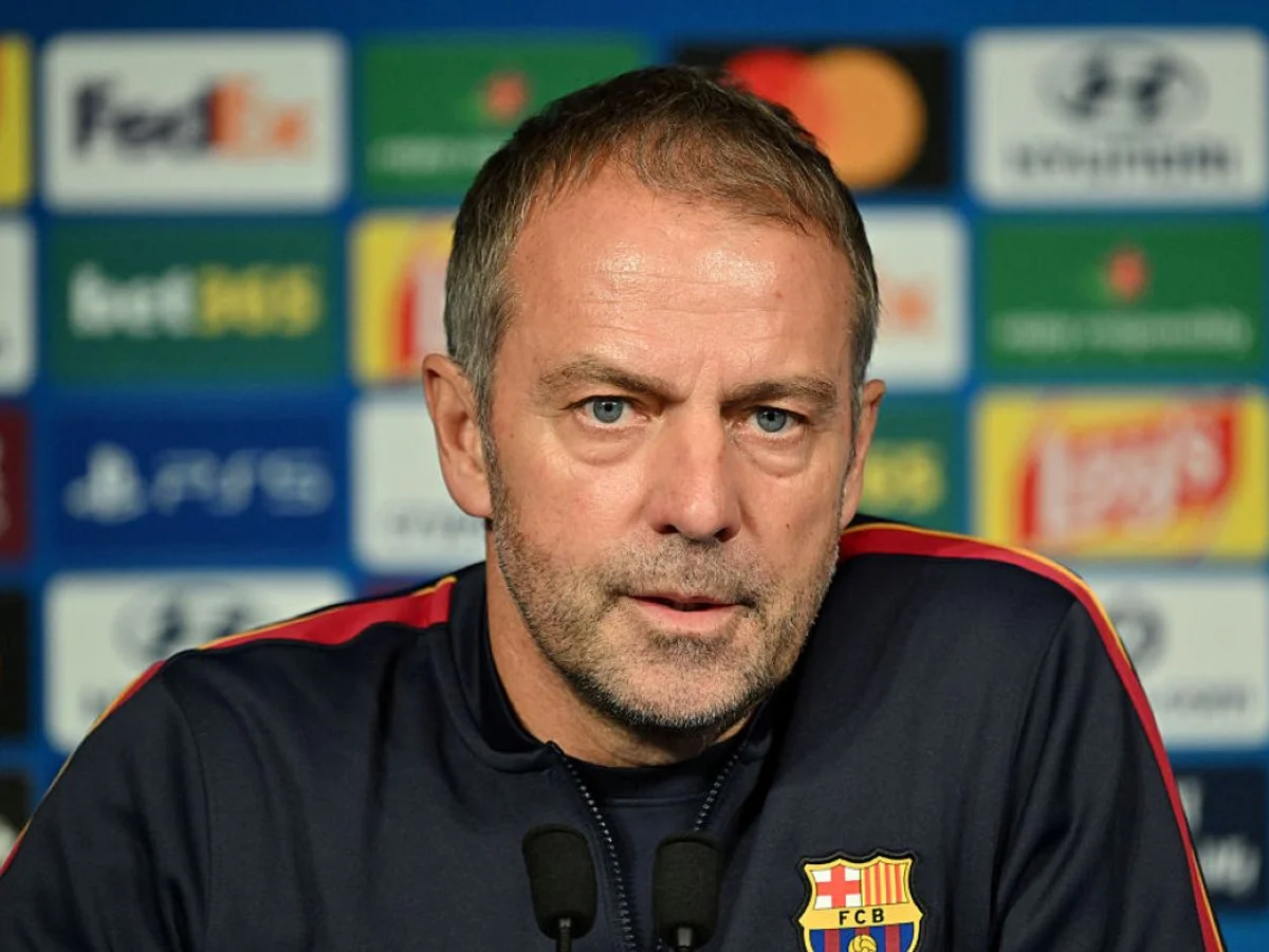 Hansi Flick confirma titularidade de Raphinha contra o PSG na Champions