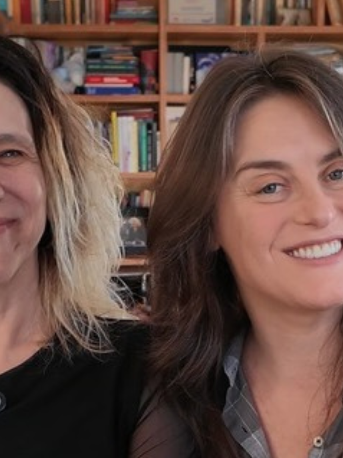 Alessandra Maestrini, a Bozena de 'Toma Lá, Dá Cá', comenta namoro com atriz: 'Admiração mútua'