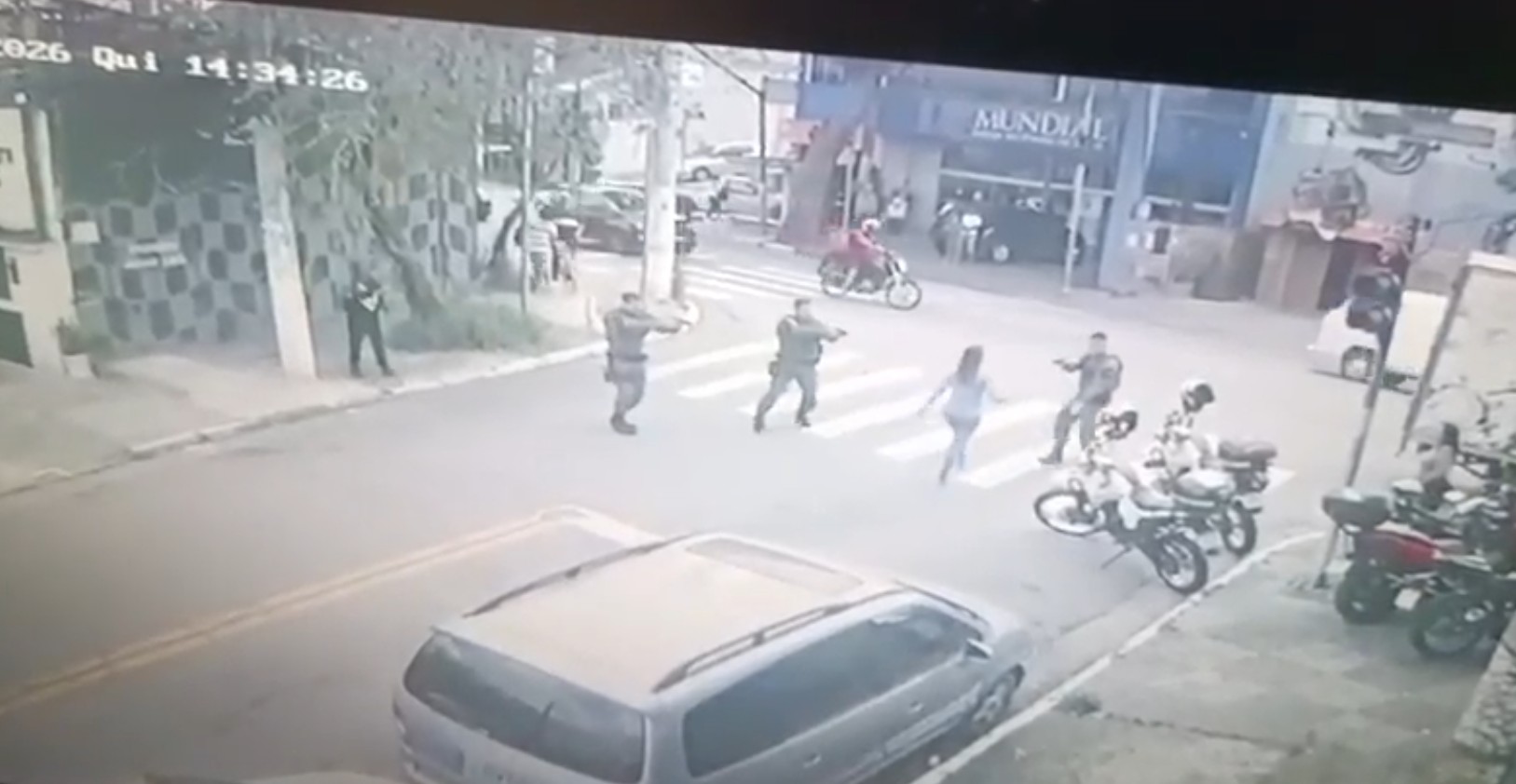 Justiça concede liberdade provisória a PM que matou mulher em possível surto em SP