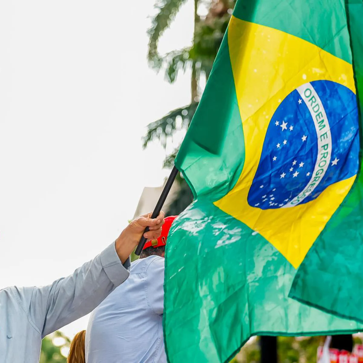 Em último ato em Minas, Lula tenta reverter desvantagem do 1º turno