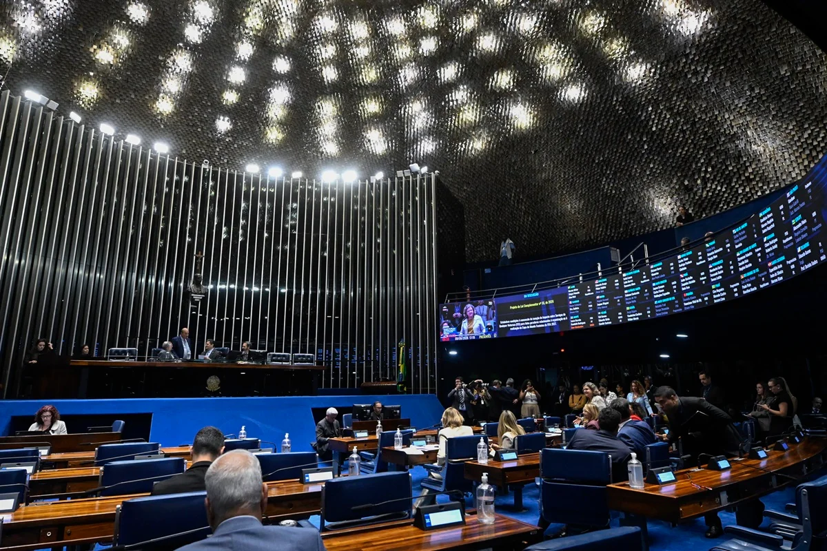 Governistas conseguem apoio e PEC da Segurança pode ser votada nesta quarta