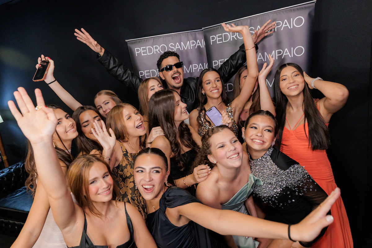 Marita Estevão Lira celebra 15 anos em festa com mais de 1,4 mil convidados