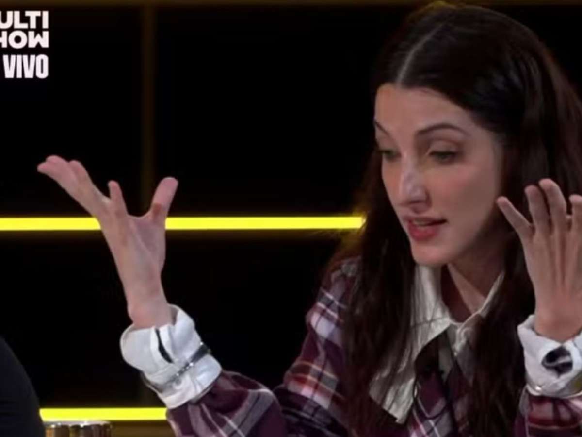 Clarice Falcão diz que sua mãe teve reação inusitada ao saber de sua bissexualidade: 'Roubou meu momento'