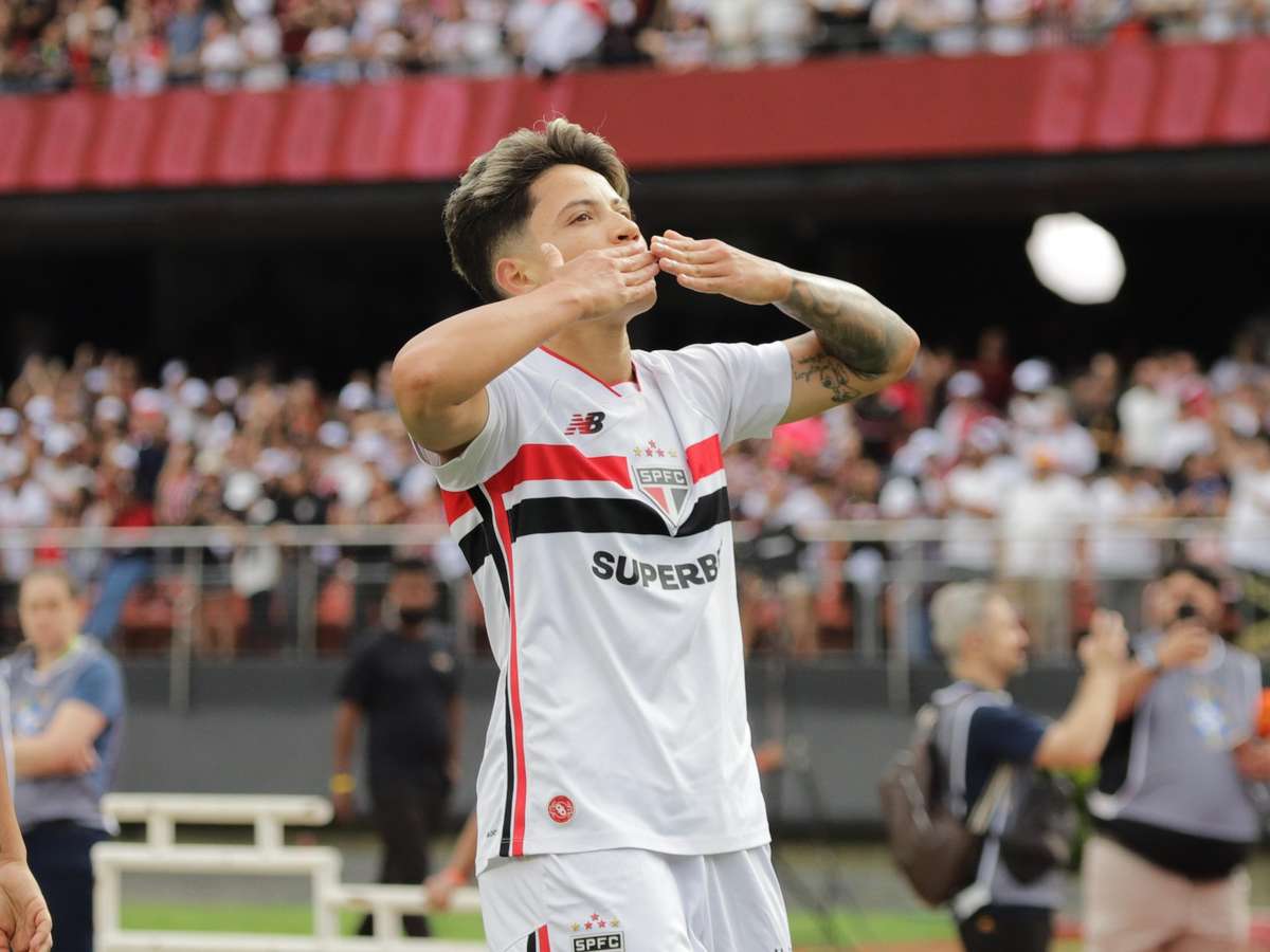 São Paulo conquista premiação milionária após título inédito do Brasileirão feminino; veja os valores