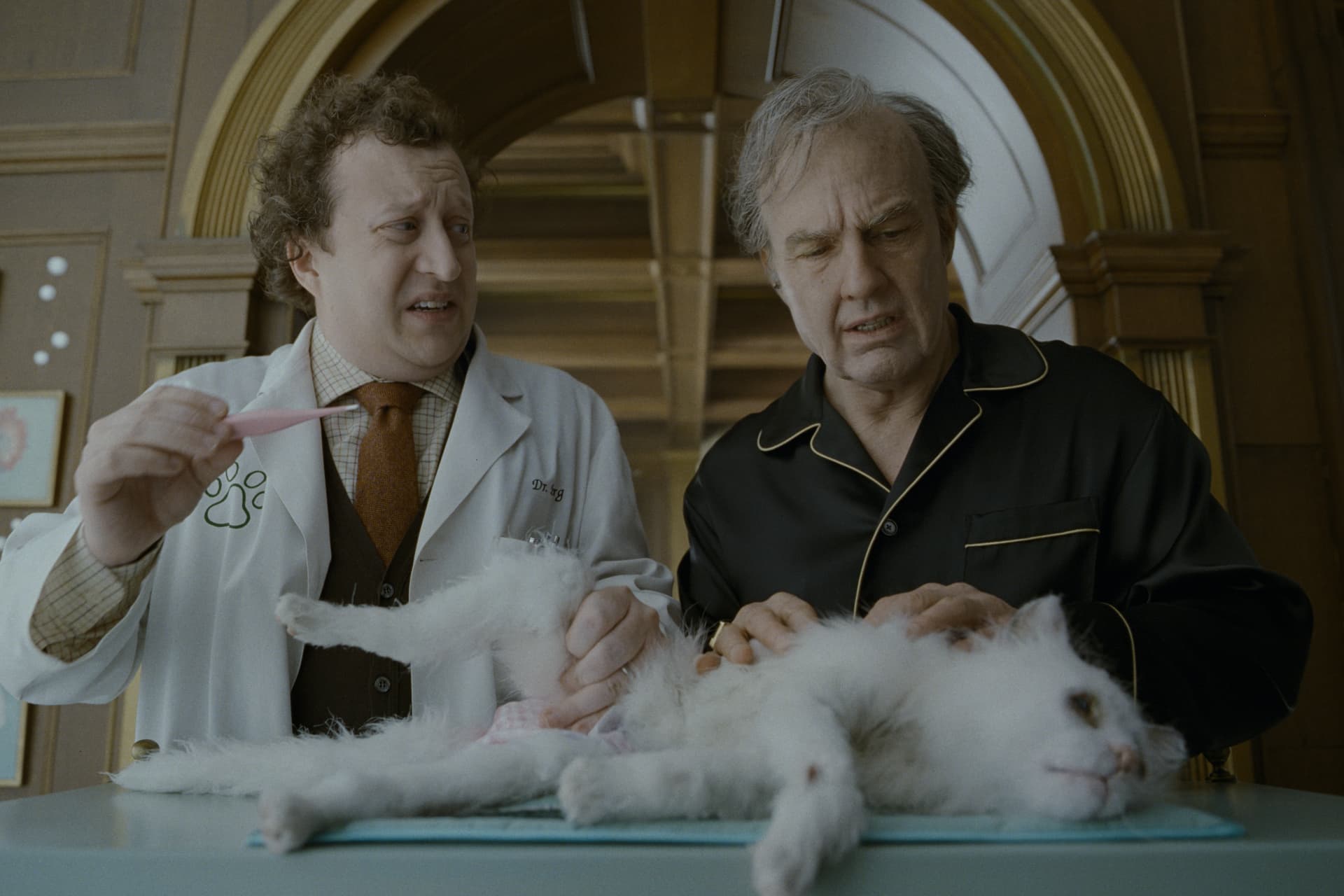 Tom Cruise não consegue salvar o Digger de sua própria torção