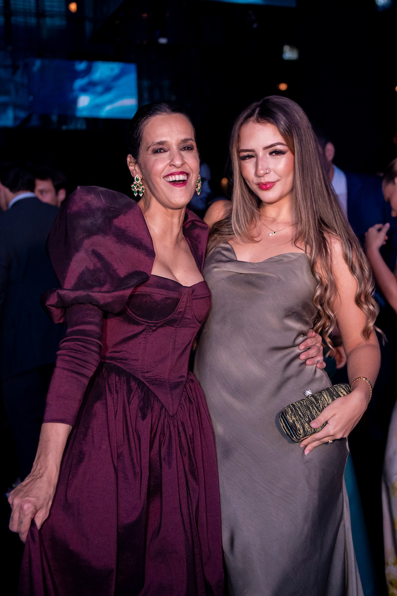 Marita Estevão Lira celebra 15 anos em festa com mais de 1,4 mil convidados