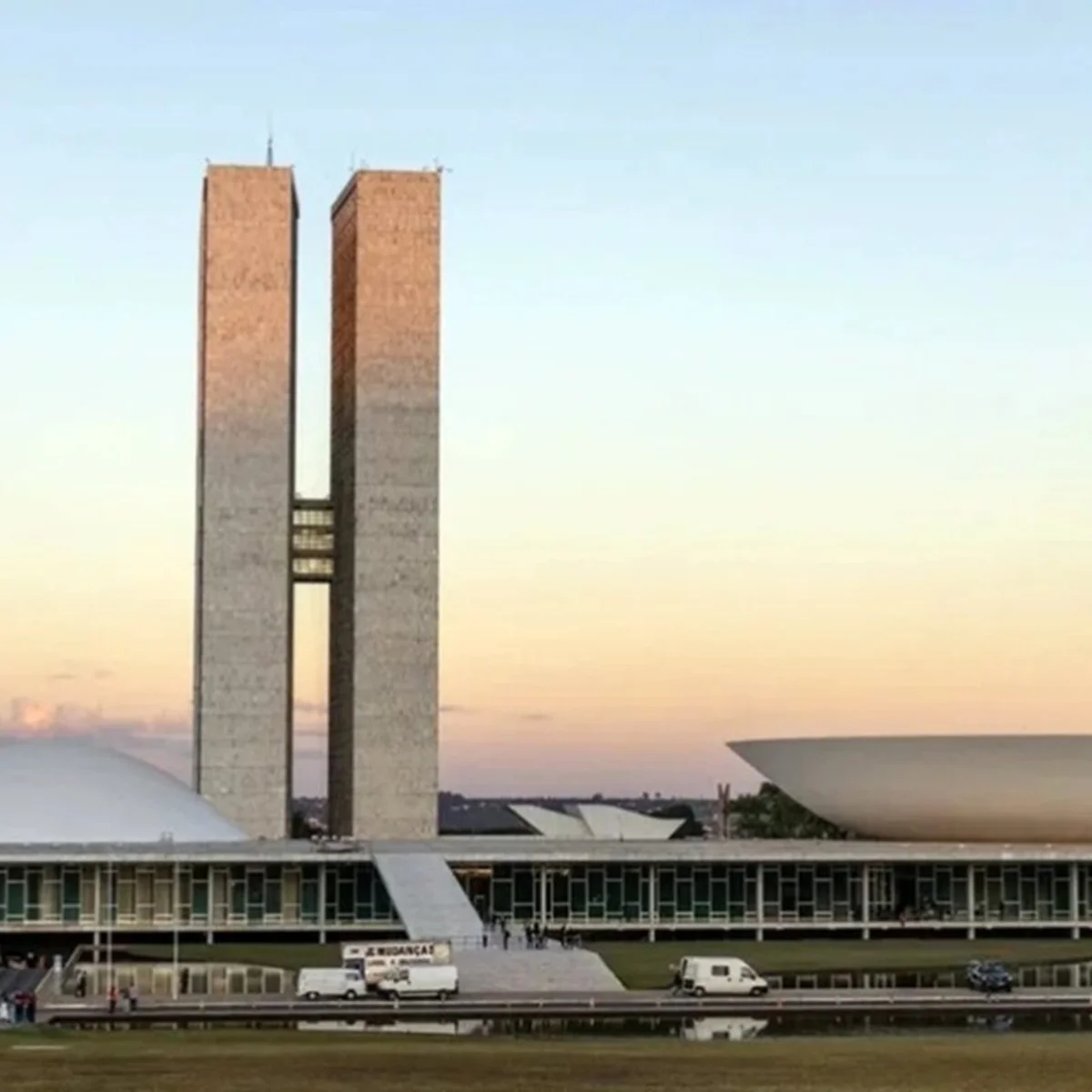 Emendas Pix: 1/3 dos recursos não tem informações mínimas, diz organização