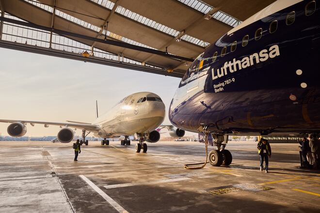 Lufthansa se despede de seu último Airbus A340-600 e continua a renovação de sua frota