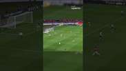 Internacional vence o Corinthians na última partida de Fernando Diniz no comando do Timão