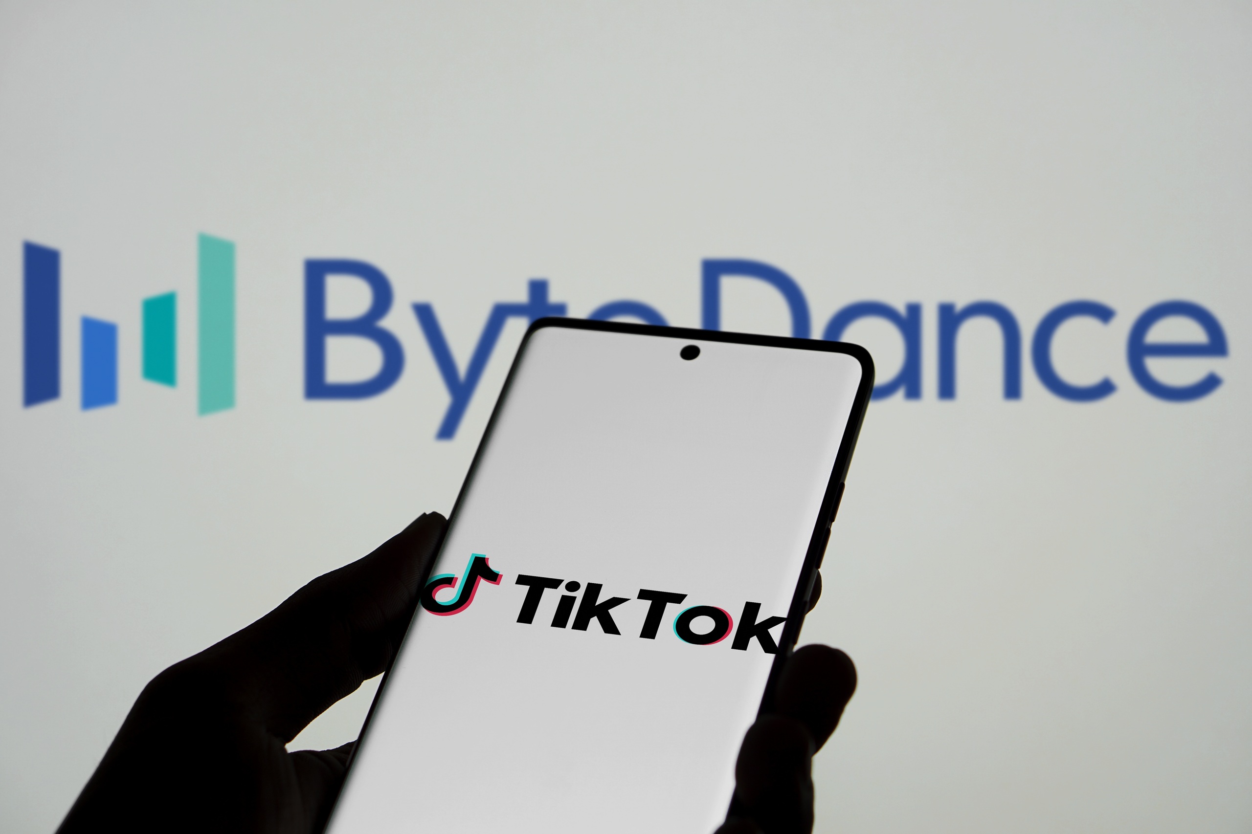 Dono do TikTok acumula R$ 540 bilhões e vira o mais rico da China